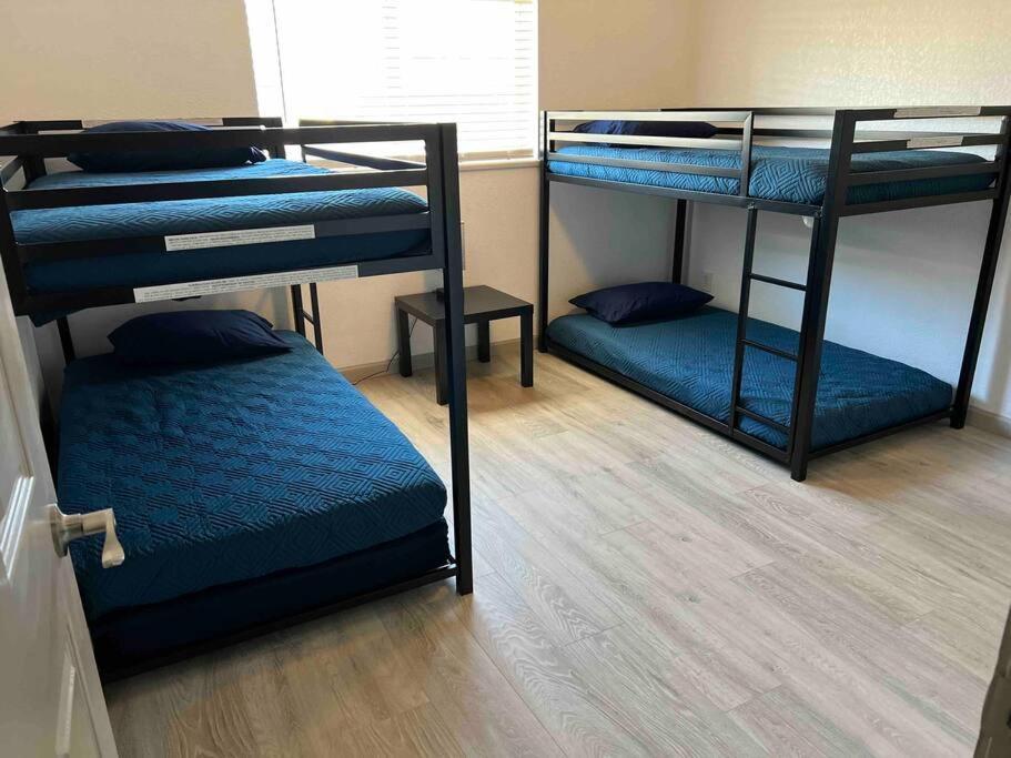 Spacious Getaway! Pool, Spa, Sleeps 9 Lake Havasu City Exteriör bild